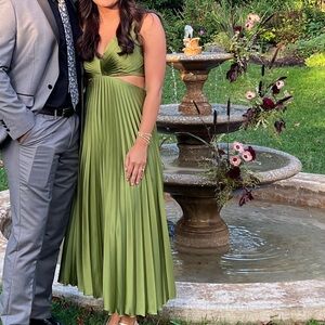 Green Pleated Midi Dress